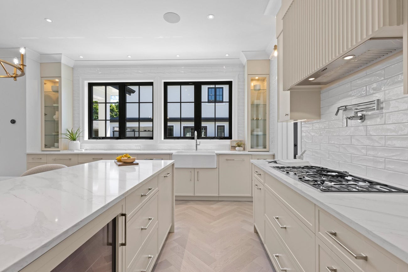 3970 Eton Street - Vancouver Heights Single Family Residence for Sale, 8 Bedrooms (R3013730) #13