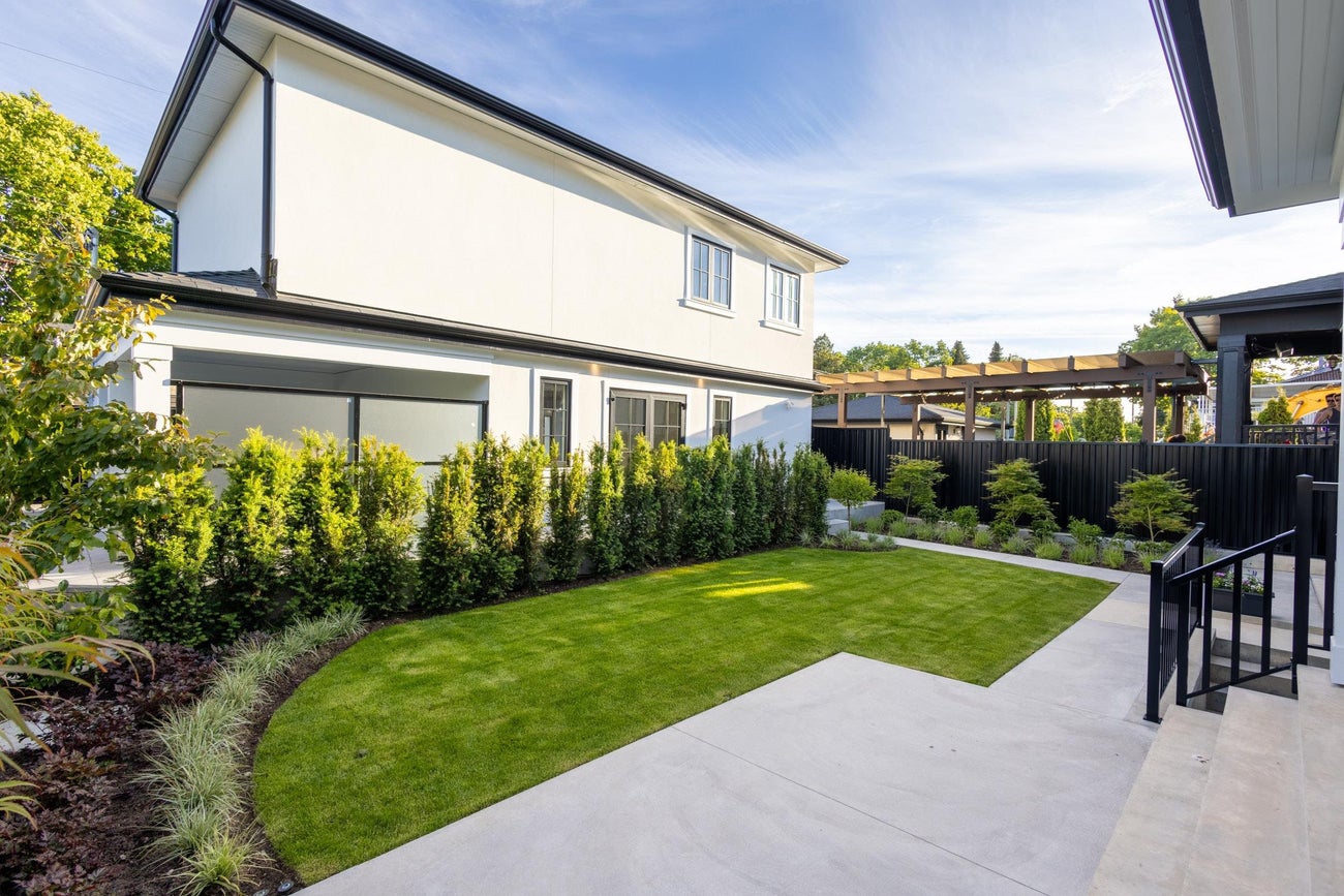 3970 Eton Street - Vancouver Heights Single Family Residence for Sale, 8 Bedrooms (R3013730) #35