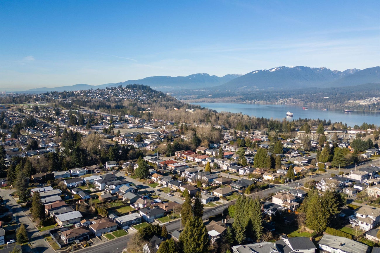 805 Everett Crescent - Sperling-Duthie Single Family Residence for Sale, 4 Bedrooms (R3014346) #32