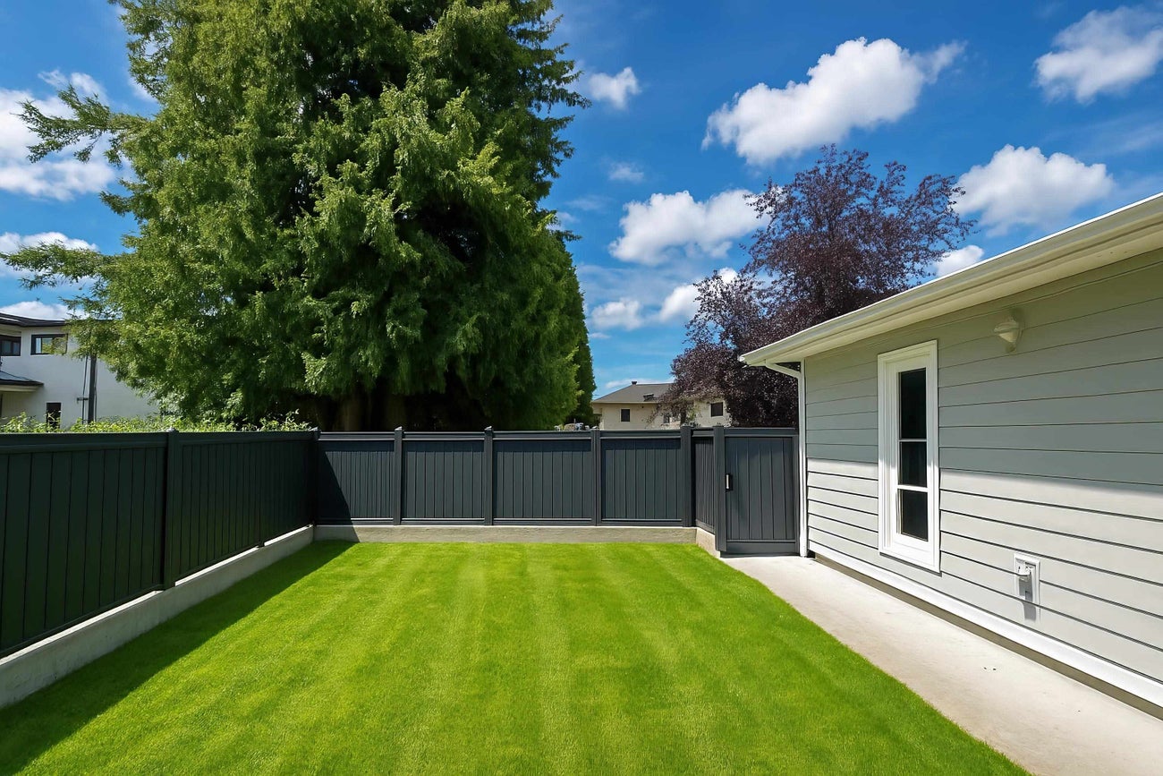 310 Mundy Street - Central Coquitlam Single Family Residence for Sale, 6 Bedrooms (R3014461) #22