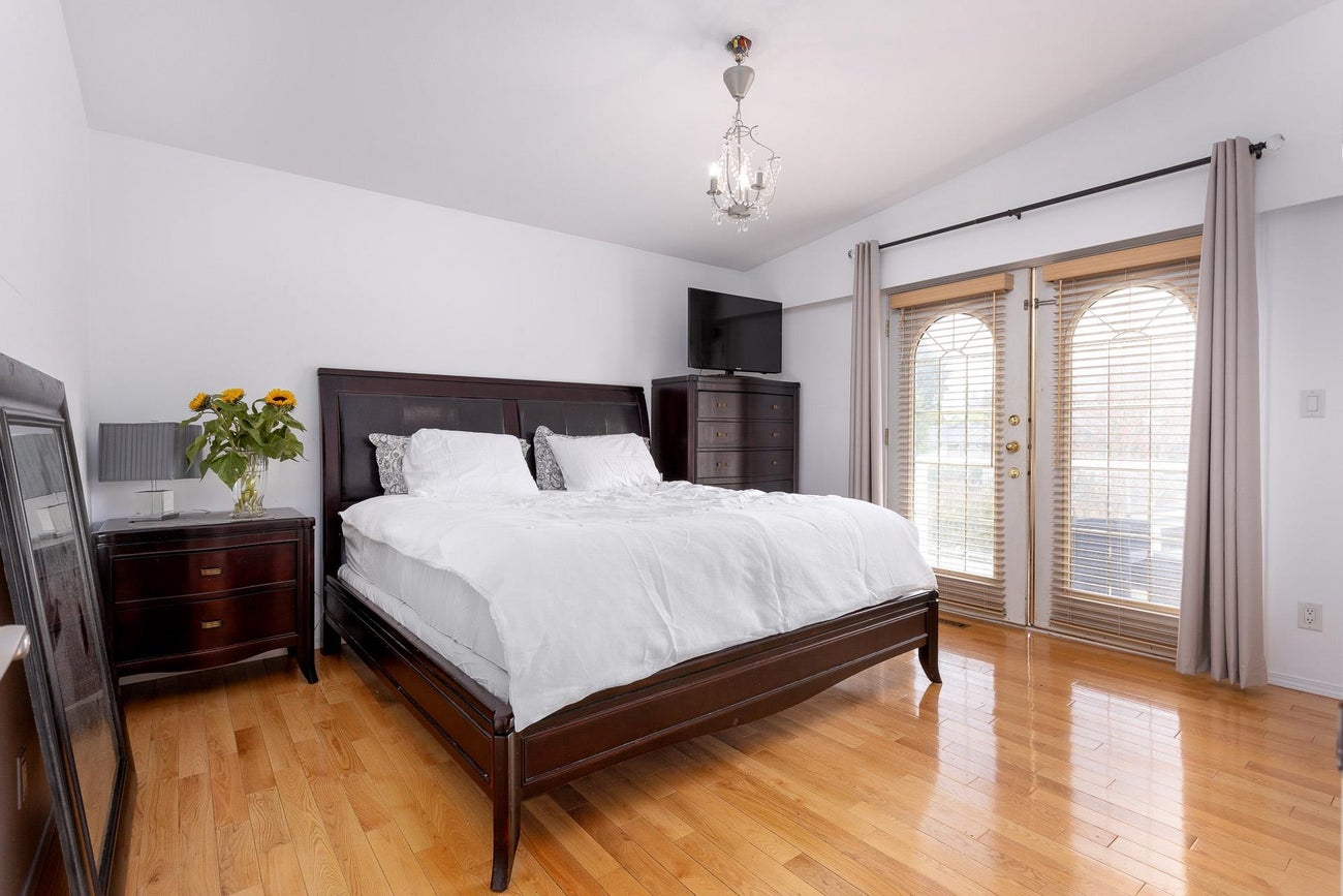 1415 Cornell Avenue - Central Coquitlam Single Family Residence for Sale, 4 Bedrooms (R3015336) #22