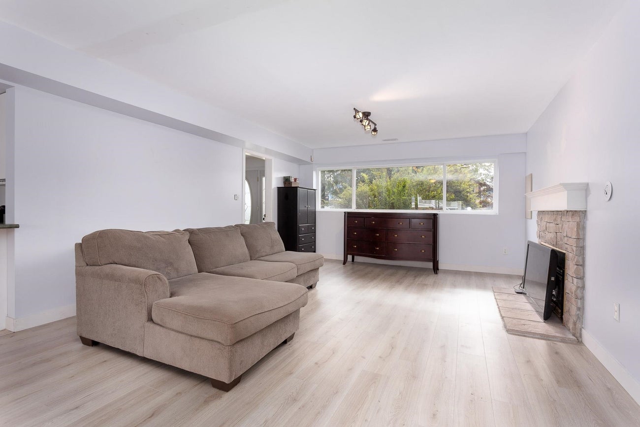 1415 Cornell Avenue - Central Coquitlam Single Family Residence for Sale, 4 Bedrooms (R3015336) #29