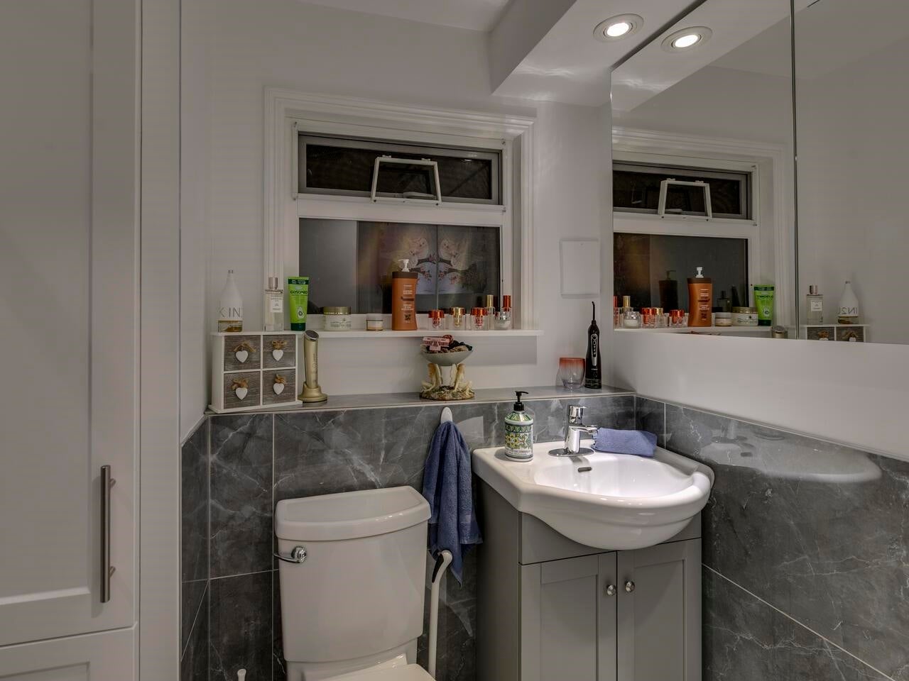 491 Midvale Street - Central Coquitlam Single Family Residence for Sale, 5 Bedrooms (R3015630)# - 27