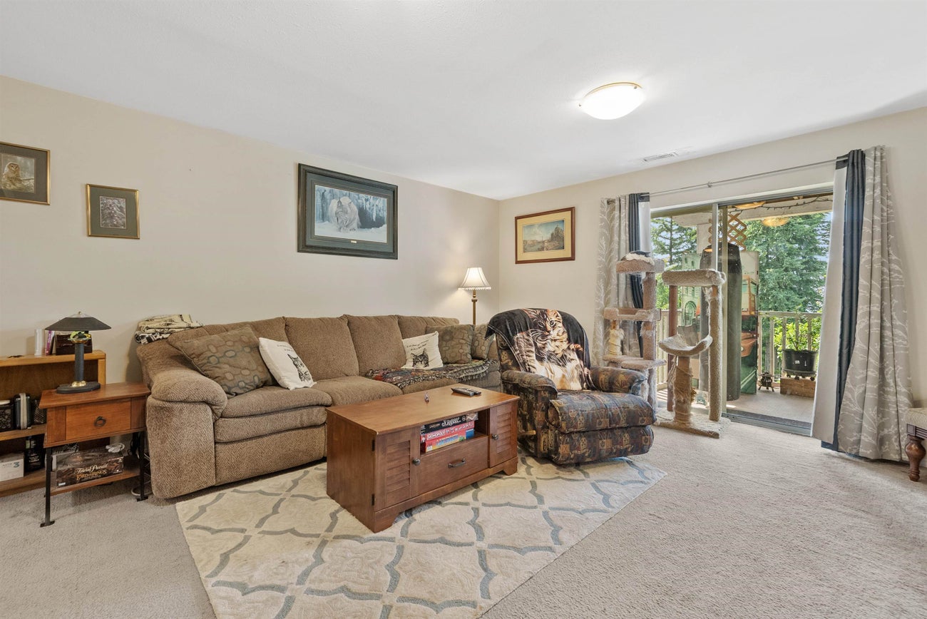 240 Montgomery Street - Central Coquitlam Single Family Residence for Sale, 5 Bedrooms (R3015681) #24