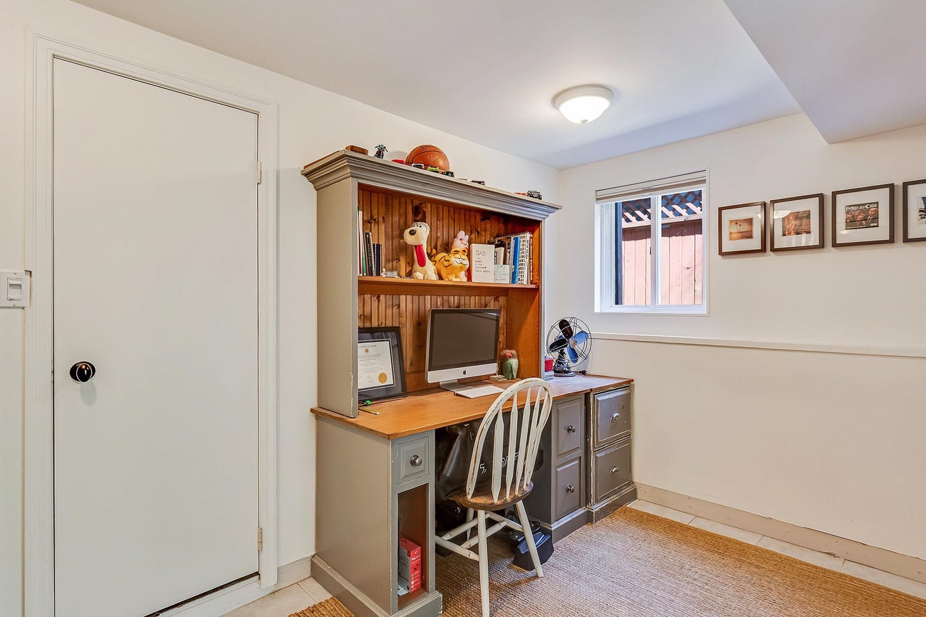 4046 Eton Street - Vancouver Heights Single Family Residence for Sale, 5 Bedrooms (R3015940) #25