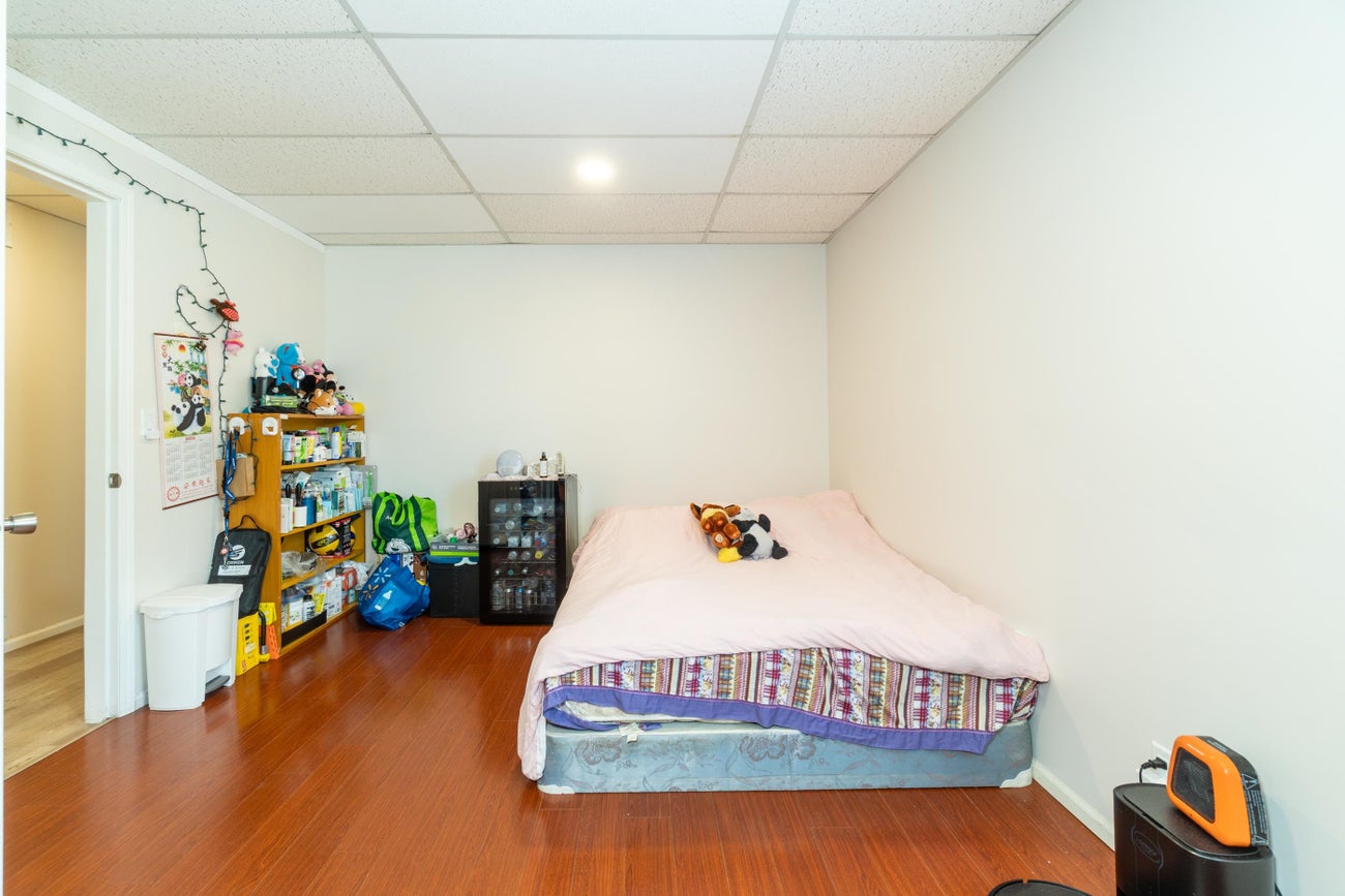 7378 Union Street - Simon Fraser Univer. Single Family Residence for Sale, 7 Bedrooms (R3016578) #37