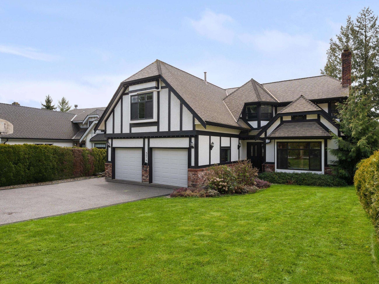 374 Balfour Drive - Coquitlam East Single Family Residence for Sale, 6 Bedrooms (R3017029) #1