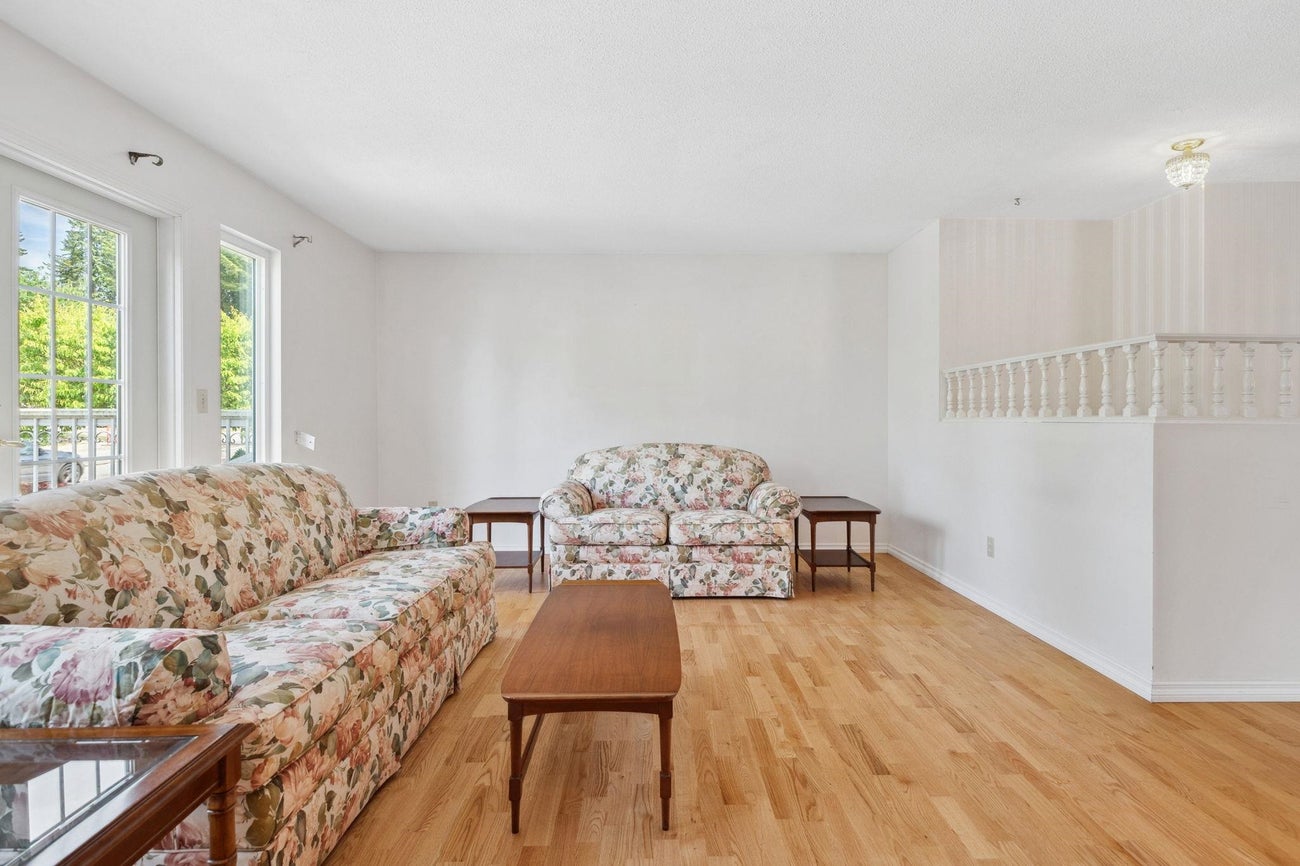 722 Foster Avenue - Coquitlam West Single Family Residence for Sale, 5 Bedrooms (R3017179) #19