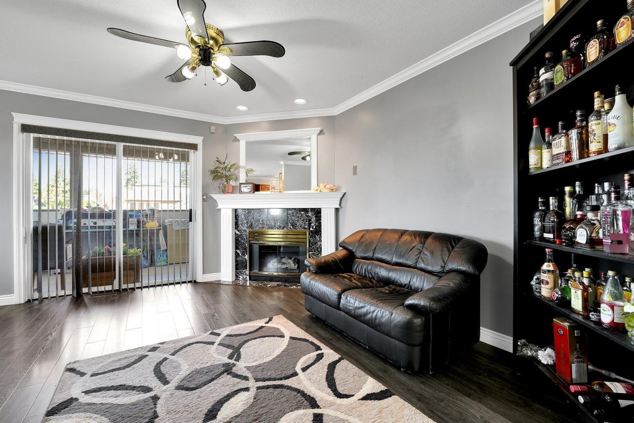 306 Marmont Street - Maillardville Single Family Residence for Sale, 8 Bedrooms (R3017200) #14