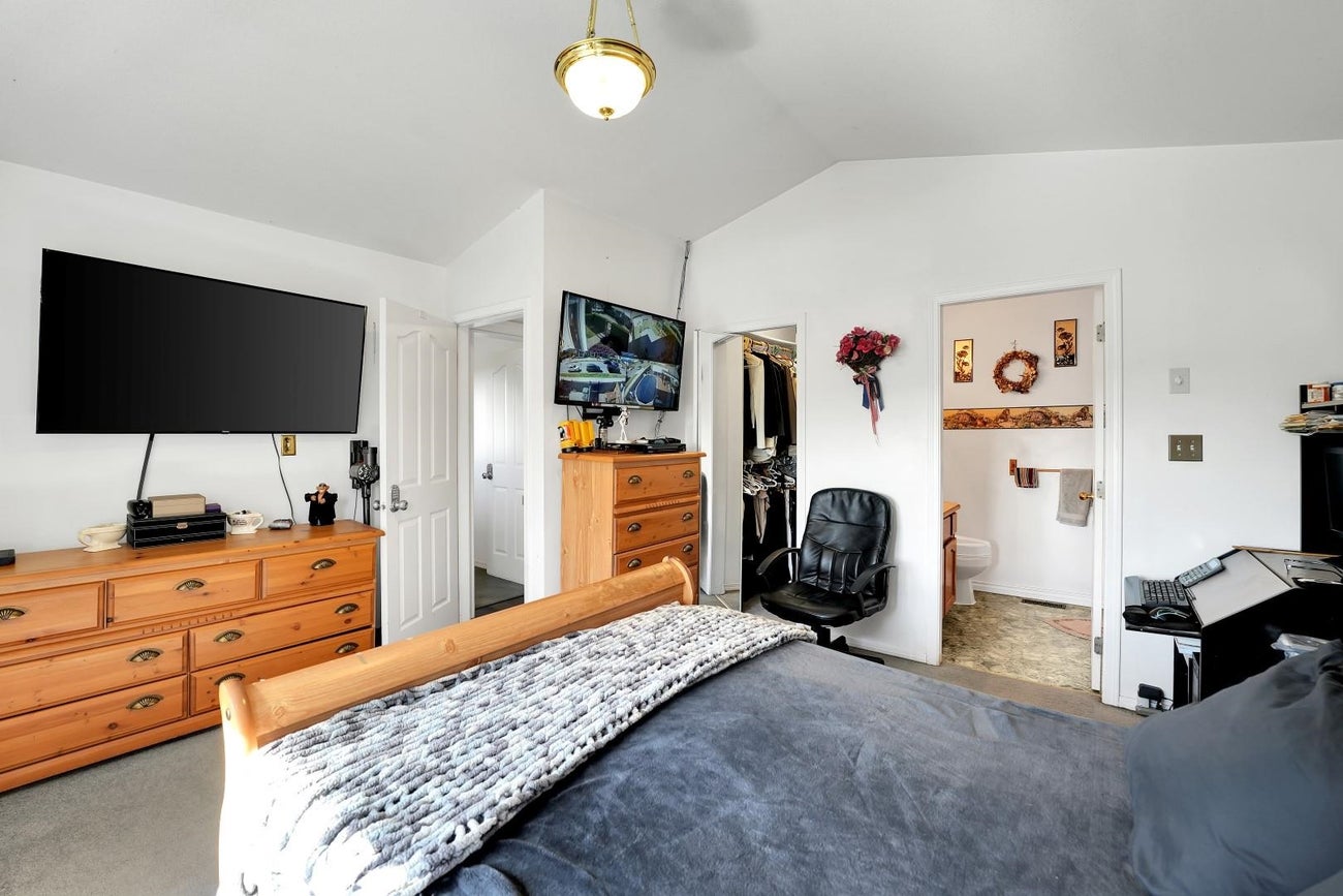 306 Marmont Street - Maillardville Single Family Residence for Sale, 8 Bedrooms (R3017200) #21