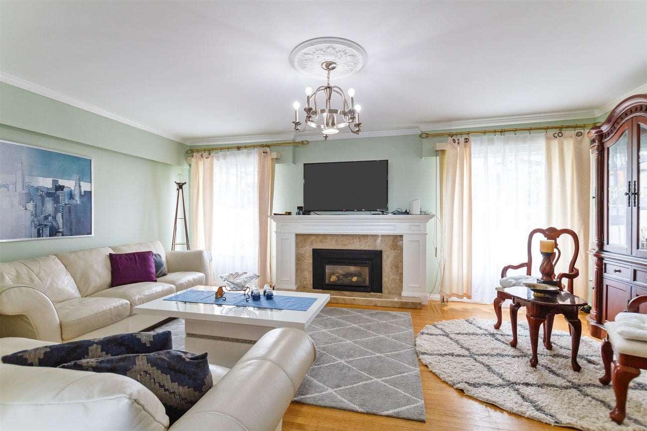 1060 Rochester Avenue - Maillardville Single Family Residence for Sale, 7 Bedrooms (R3017238) #6