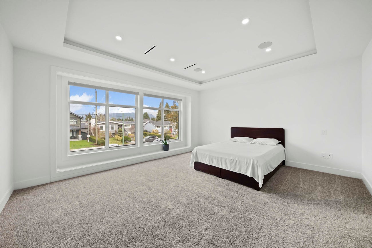 1054 Smith Avenue - Central Coquitlam Single Family Residence for Sale, 7 Bedrooms (R3017281) #15