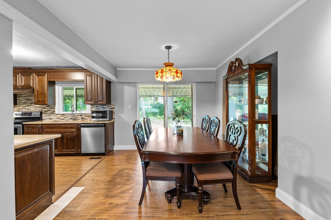 943 Dennison Avenue - Coquitlam West Single Family Residence for Sale, 7 Bedrooms (R3018544) #7