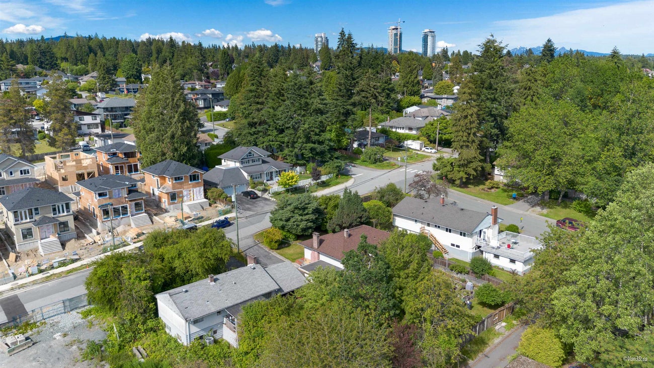 762 Edgar Avenue - Coquitlam West Single Family Residence for Sale, 3 Bedrooms (R3018572) #10