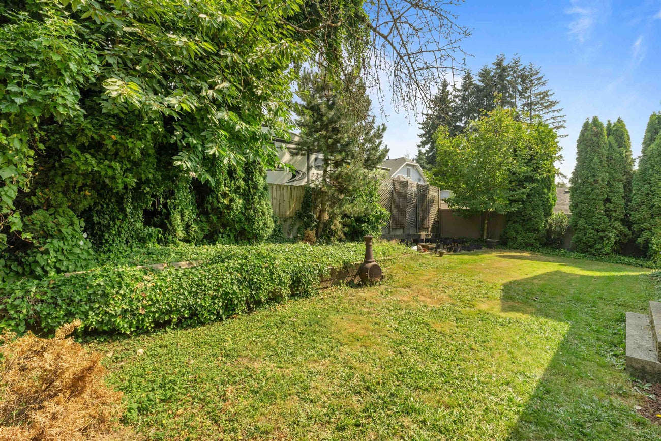 316 Laval Square - Maillardville Single Family Residence for Sale, 5 Bedrooms (R3018761)# - 13