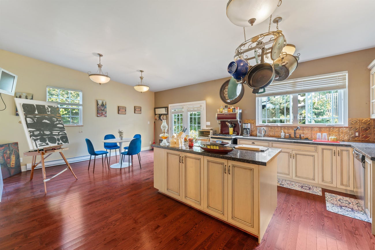 316 Laval Square - Maillardville Single Family Residence for Sale, 5 Bedrooms (R3018761) #5