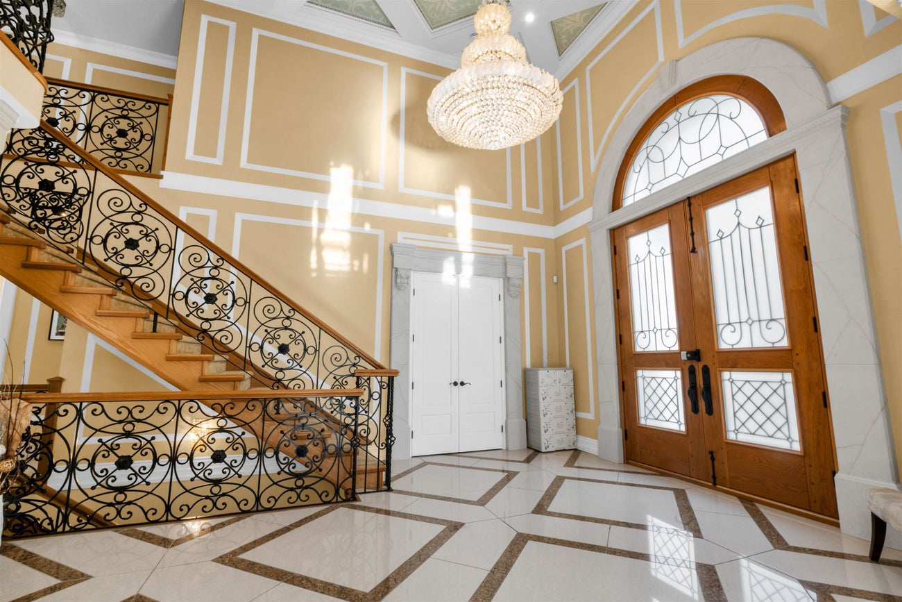 8233 Government Road - Government Road Single Family Residence for Sale, 7 Bedrooms (R3018877)# - 12