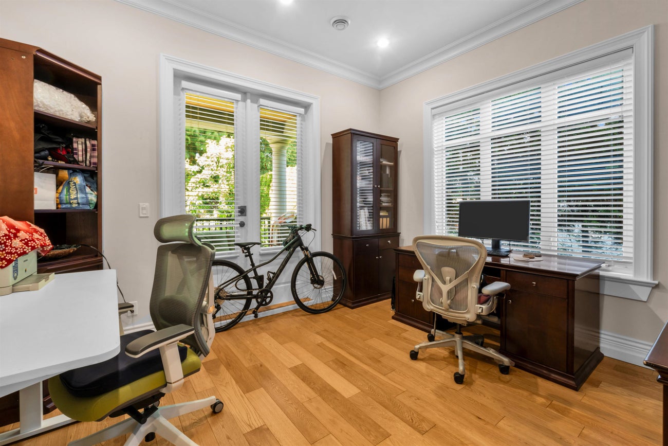 8233 Government Road - Government Road Single Family Residence for Sale, 7 Bedrooms (R3018877) #14