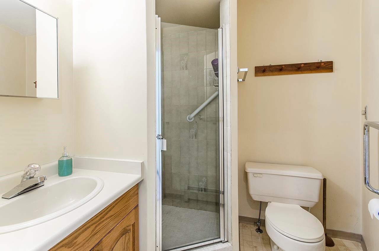 718 Foster Avenue - Coquitlam West Single Family Residence for Sale, 3 Bedrooms (R3019454) #16