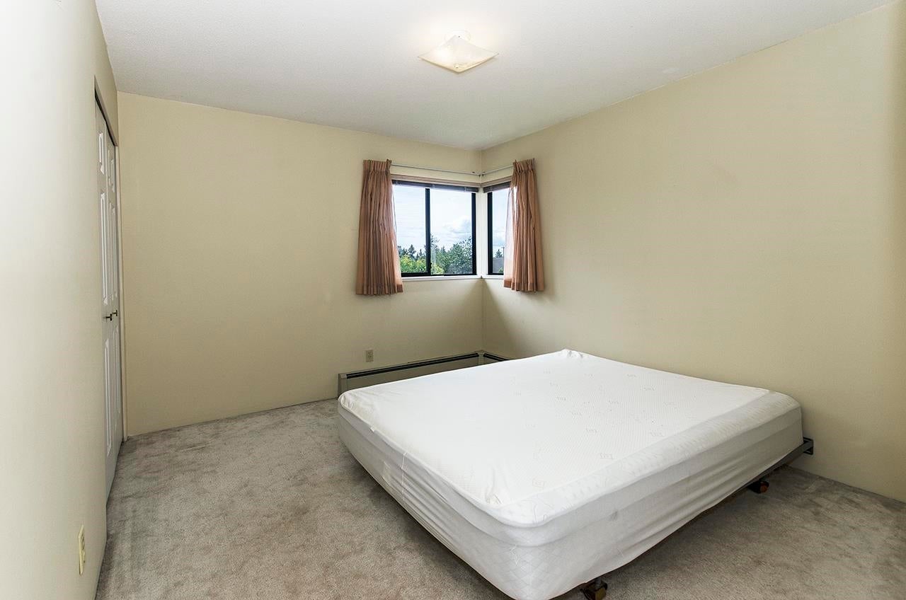 718 Foster Avenue - Coquitlam West Single Family Residence for Sale, 3 Bedrooms (R3019454) #22