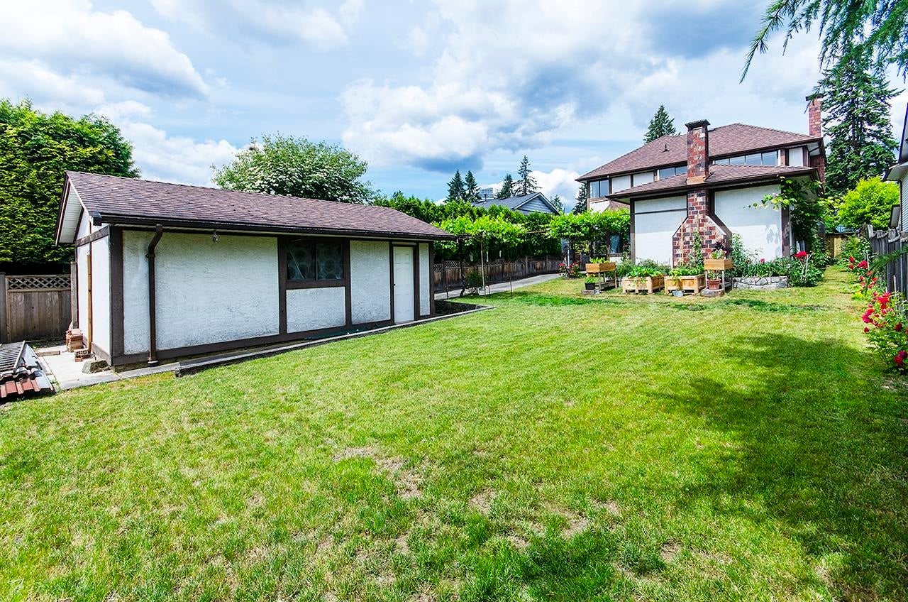 718 Foster Avenue - Coquitlam West Single Family Residence for Sale, 3 Bedrooms (R3019454) #36