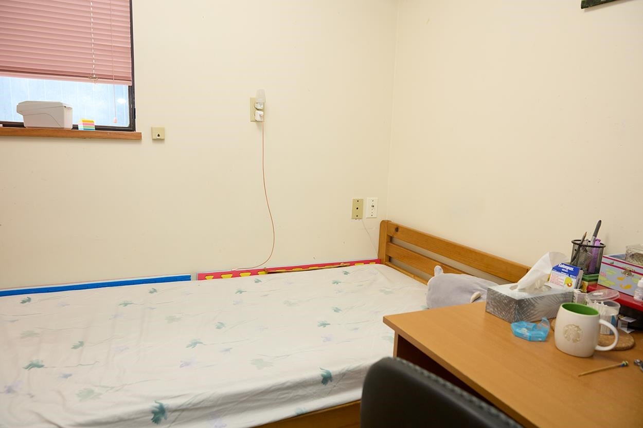 4240 Dundas Street - Vancouver Heights Single Family Residence for Sale, 5 Bedrooms (R3019705)# - 15