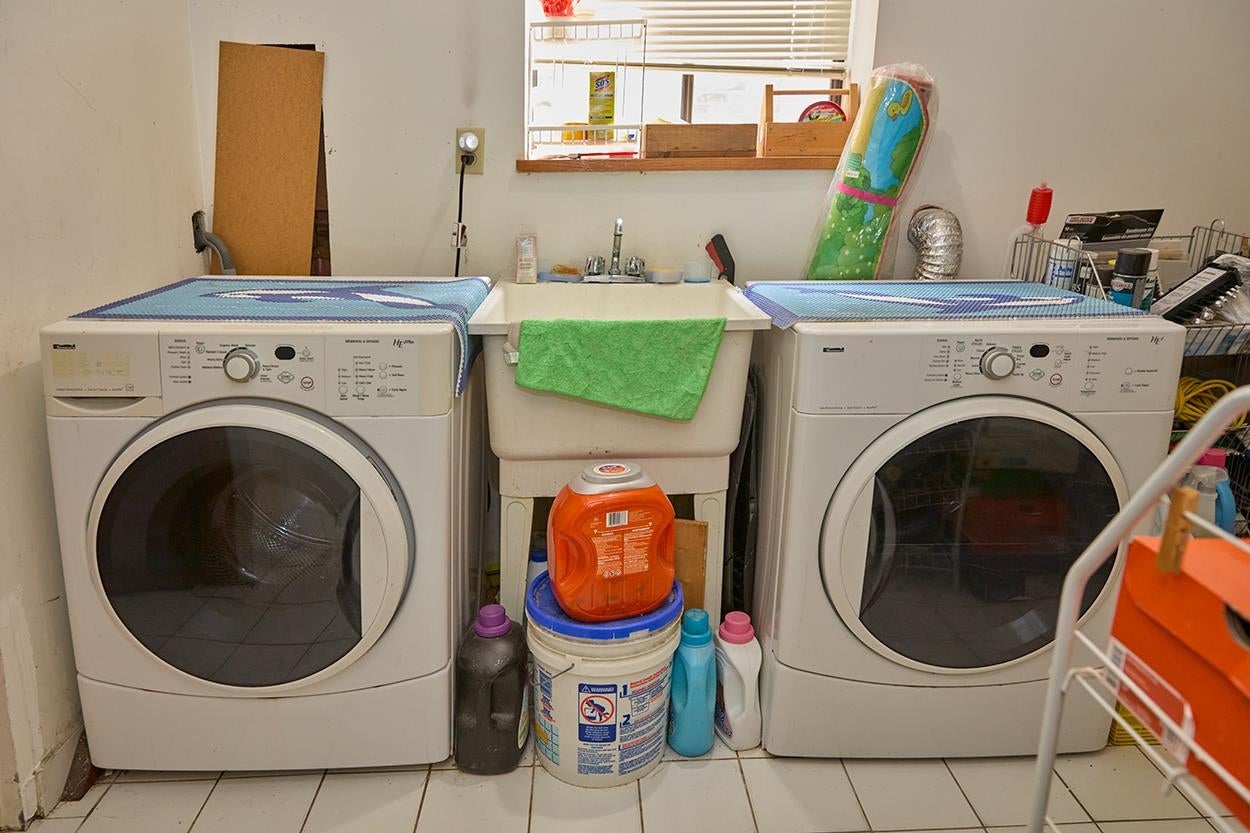 4240 Dundas Street - Vancouver Heights Single Family Residence for Sale, 5 Bedrooms (R3019705)# - 16