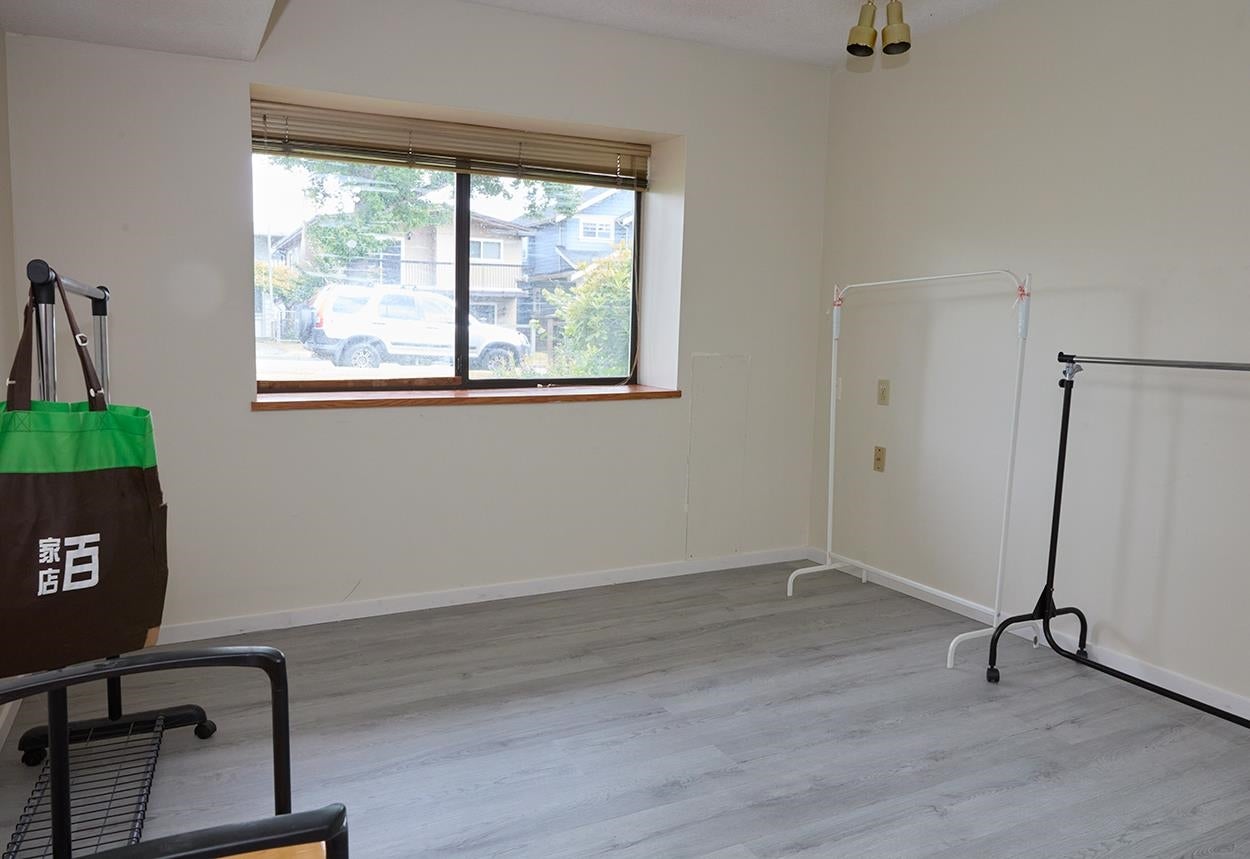4240 Dundas Street - Vancouver Heights Single Family Residence for Sale, 5 Bedrooms (R3019705) #17