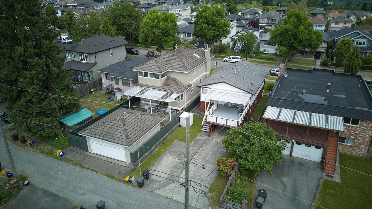 4240 Dundas Street - Vancouver Heights Single Family Residence for Sale, 5 Bedrooms (R3019705)# - 37
