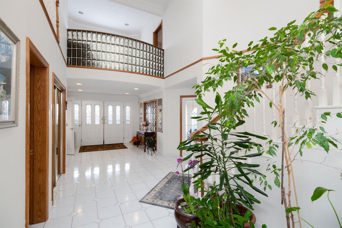 2248 Sicamous Avenue - Coquitlam East Single Family Residence for Sale, 7 Bedrooms (R3020189) #2