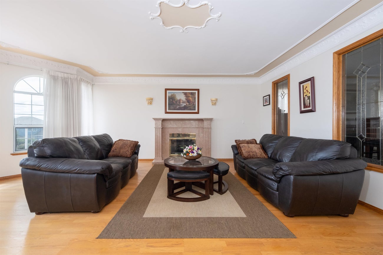 2248 Sicamous Avenue - Coquitlam East Single Family Residence for Sale, 7 Bedrooms (R3020189) #6