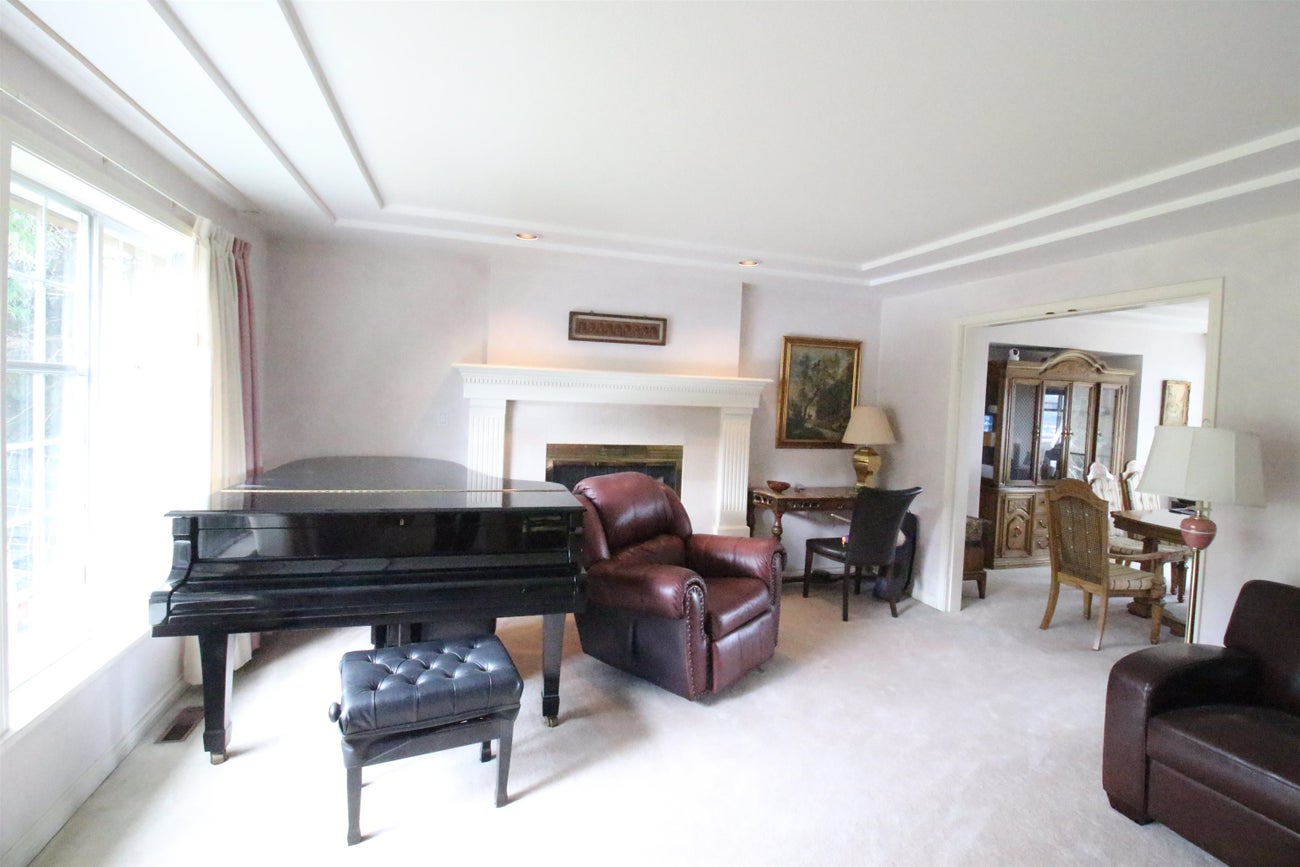 2254 Sorrento Drive - Coquitlam East Single Family Residence for Sale, 5 Bedrooms (R3020285) #10