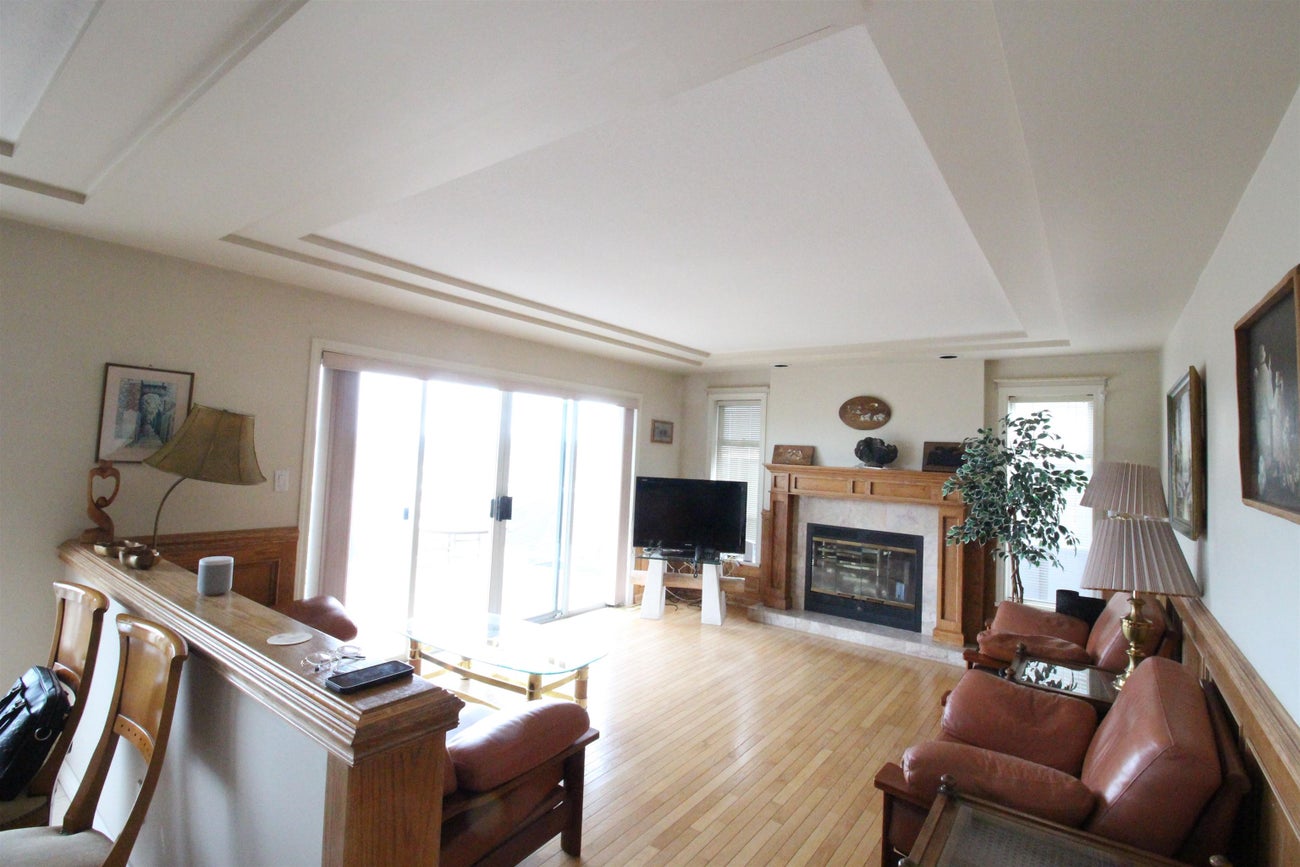 2254 Sorrento Drive - Coquitlam East Single Family Residence for Sale, 5 Bedrooms (R3020285) #16