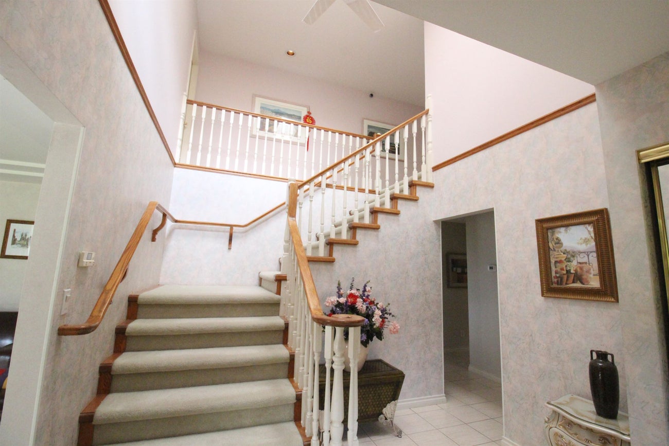 2254 Sorrento Drive - Coquitlam East Single Family Residence for Sale, 5 Bedrooms (R3020285) #9