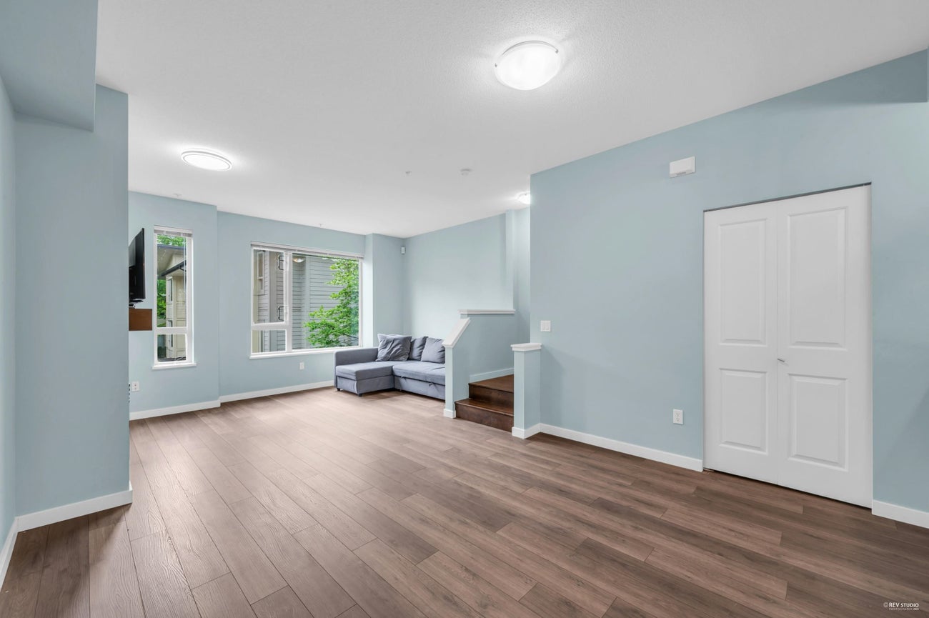 51 - 9229 University Crescent - Simon Fraser Univer. Townhouse for Sale, 2 Bedrooms (R3020372) #2