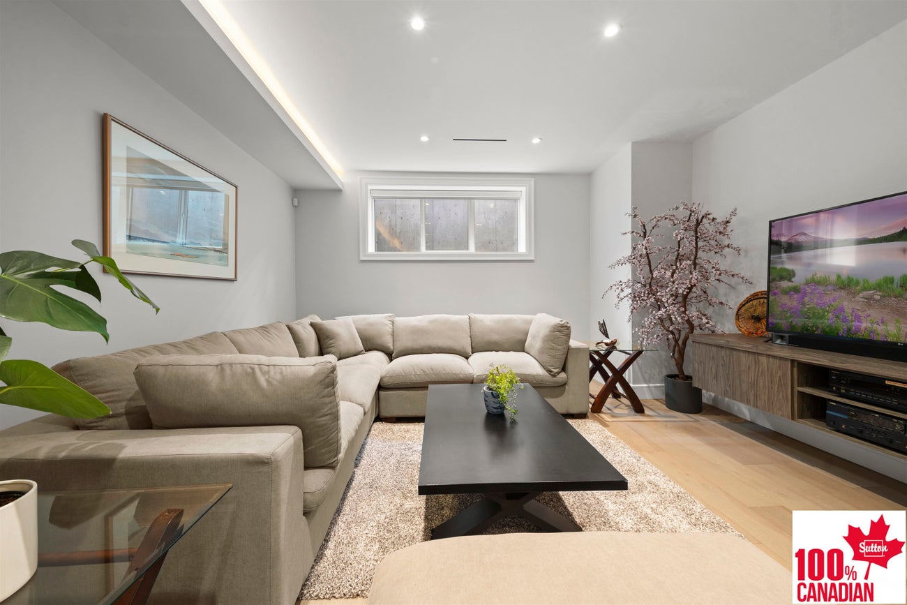 8258 Government Road - Government Road Single Family Residence for Sale, 7 Bedrooms (R3020528) #35