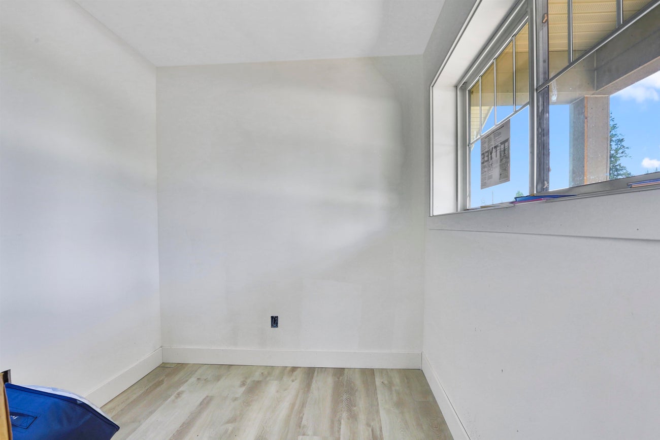 201 Finnigan Street - Central Coquitlam Single Family Residence for Sale, 5 Bedrooms (R3020642) #20