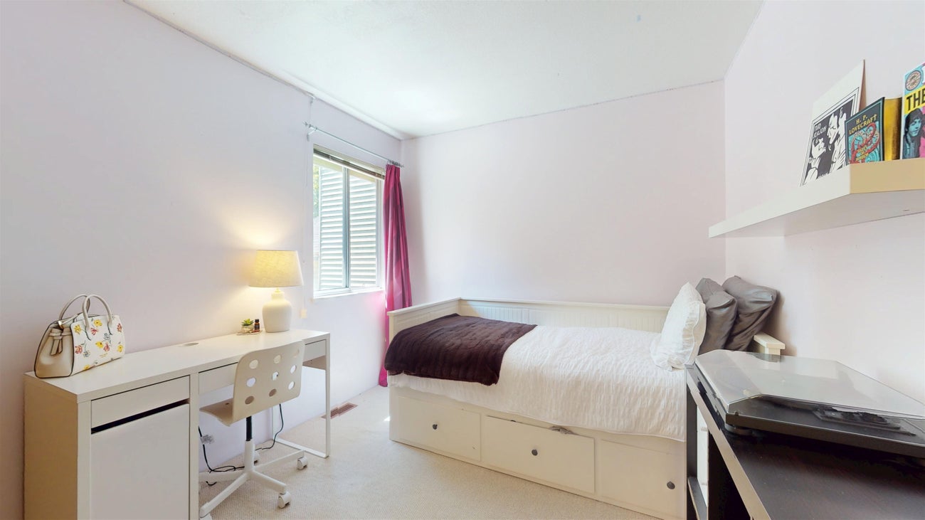 2983 Walton Avenue - Canyon Springs Single Family Residence for Sale, 3 Bedrooms (R3021907)# - 23