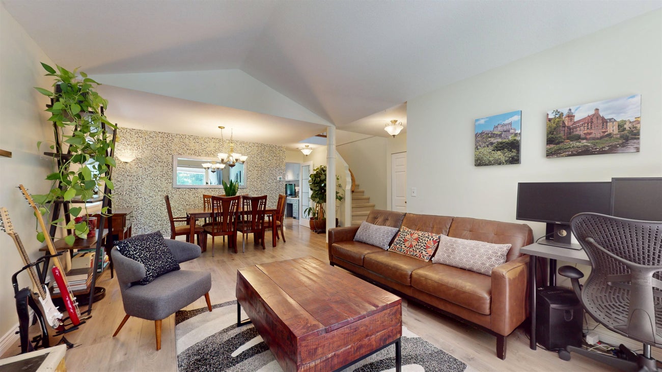 2983 Walton Avenue - Canyon Springs Single Family Residence for Sale, 3 Bedrooms (R3021907) #4