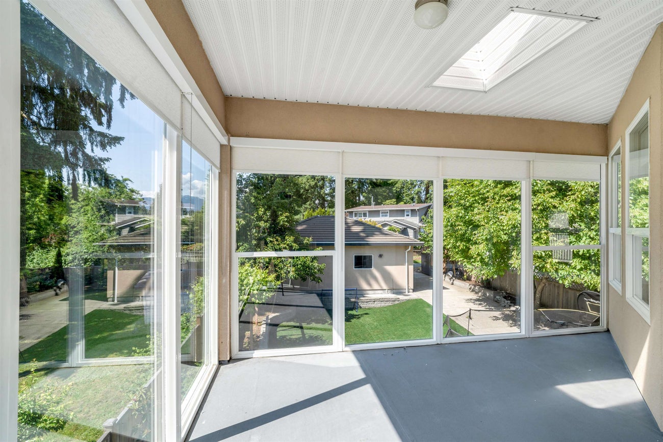 639 Chapman Avenue - Coquitlam West Single Family Residence for Sale, 6 Bedrooms (R3022207) #27