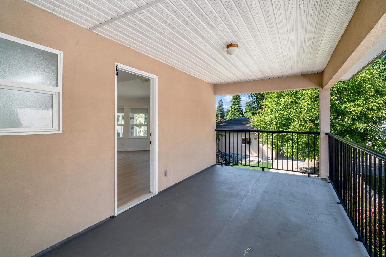 639 Chapman Avenue - Coquitlam West Single Family Residence for Sale, 6 Bedrooms (R3022207) #28