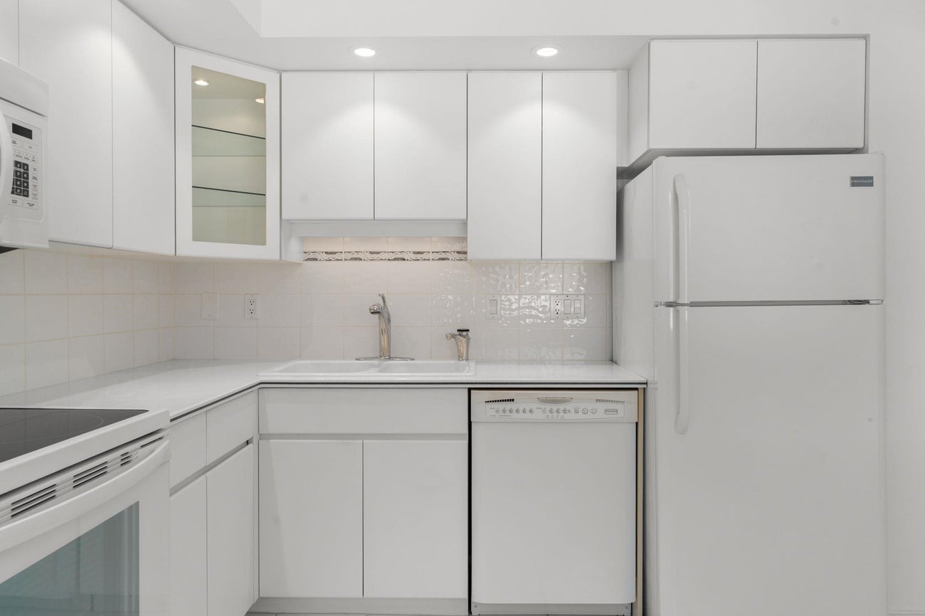 7319 Coronado Drive - Montecito Townhouse for Sale, 3 Bedrooms (R3022496) #16