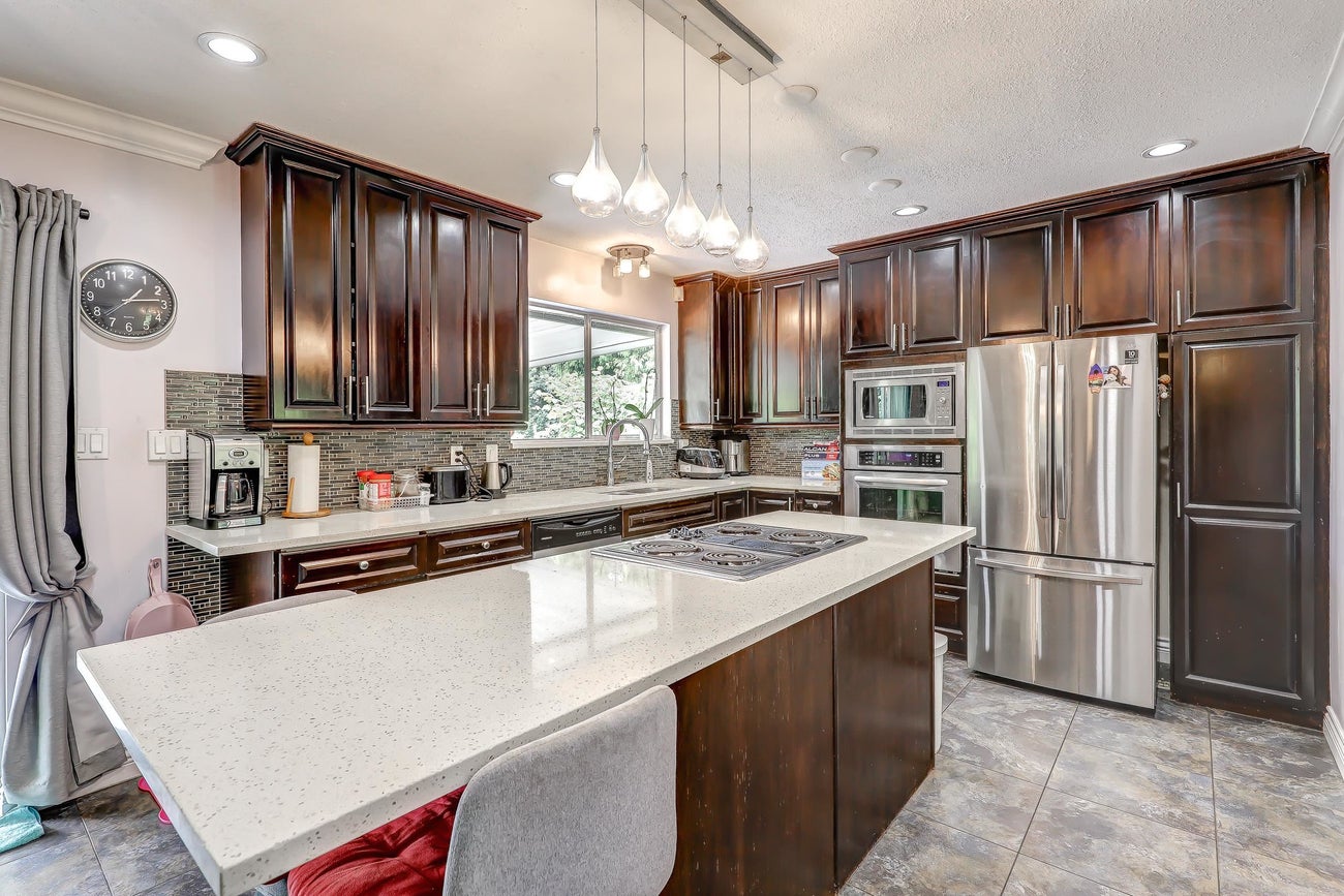 512 Mentmore Street - Coquitlam West Single Family Residence for Sale, 5 Bedrooms (R3023659) #7