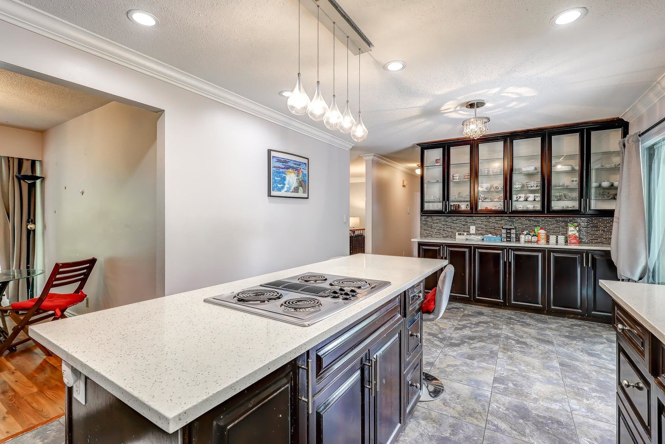 512 Mentmore Street - Coquitlam West Single Family Residence for Sale, 5 Bedrooms (R3023659) #8