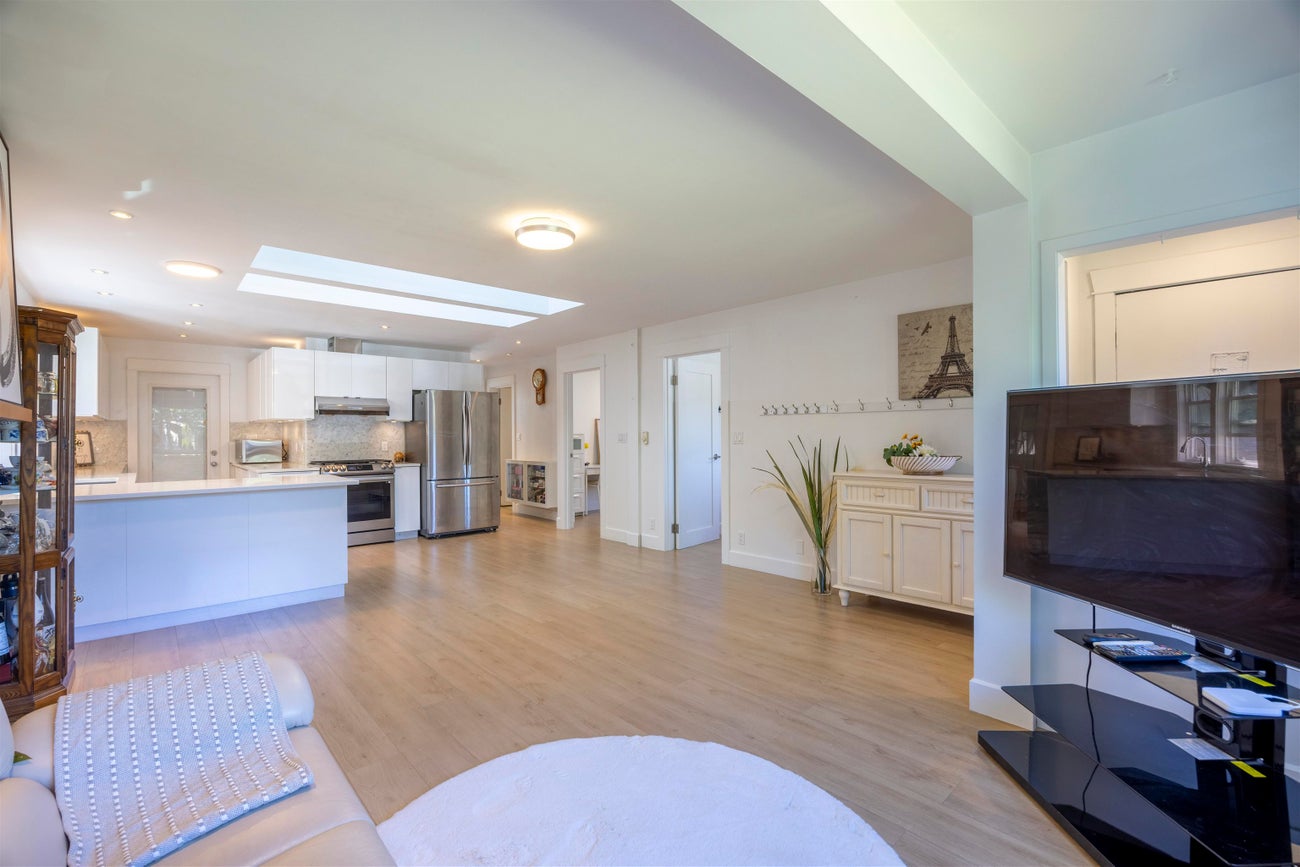 931 Sperling Avenue - Sperling-Duthie Single Family Residence for Sale, 3 Bedrooms (R3024673) #3