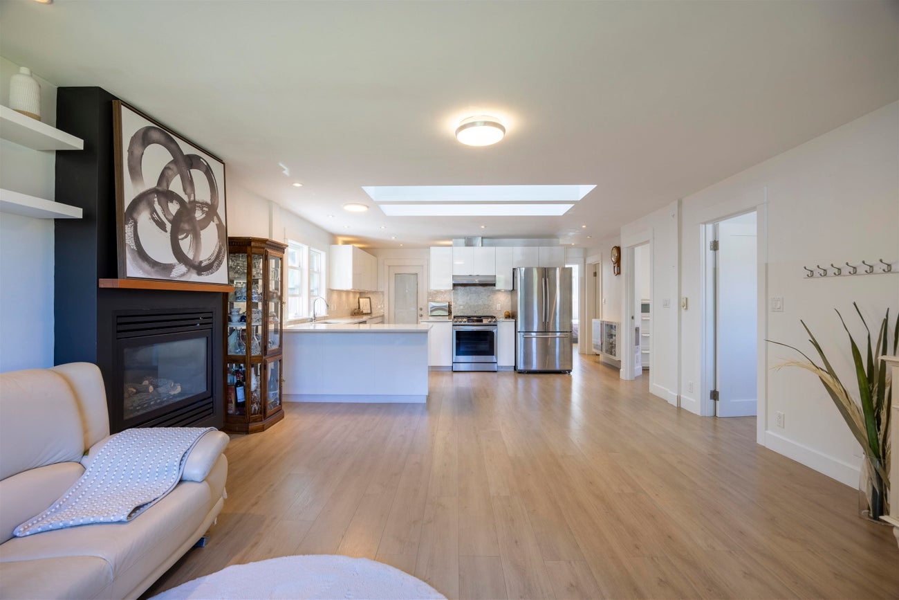 931 Sperling Avenue - Sperling-Duthie Single Family Residence for Sale, 3 Bedrooms (R3024673) #5