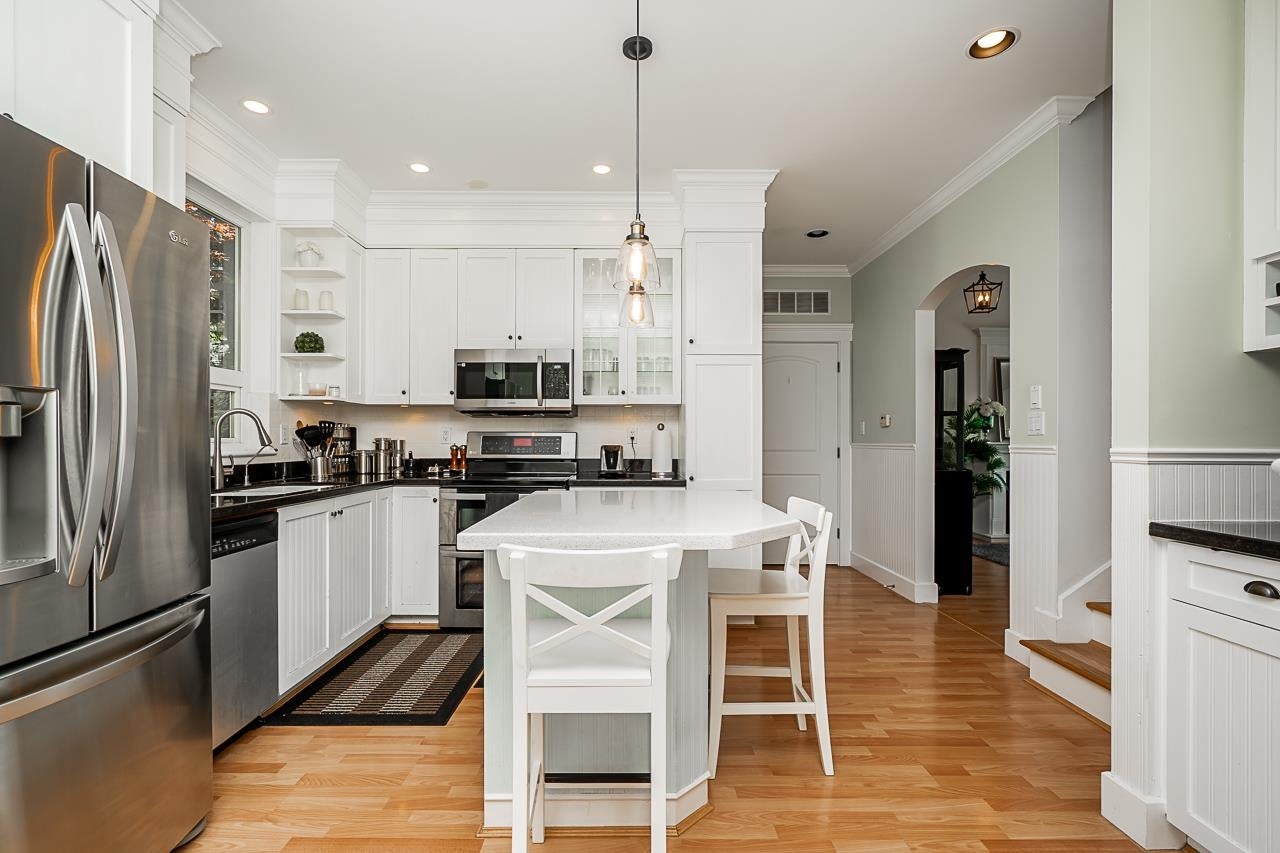 767 Edgar Avenue - Coquitlam West Single Family Residence for Sale, 4 Bedrooms (R3024827) #13