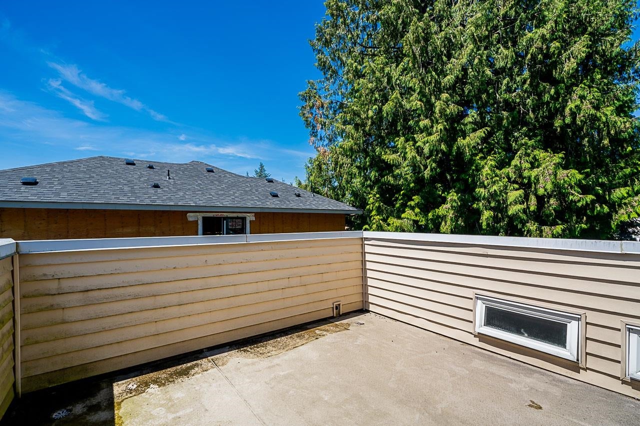 767 Edgar Avenue - Coquitlam West Single Family Residence for Sale, 4 Bedrooms (R3024827) #20
