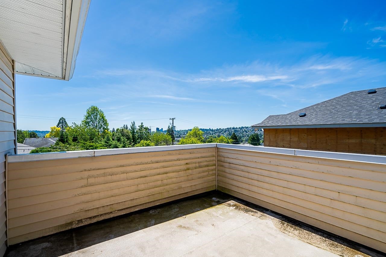 767 Edgar Avenue - Coquitlam West Single Family Residence for Sale, 4 Bedrooms (R3024827) #21