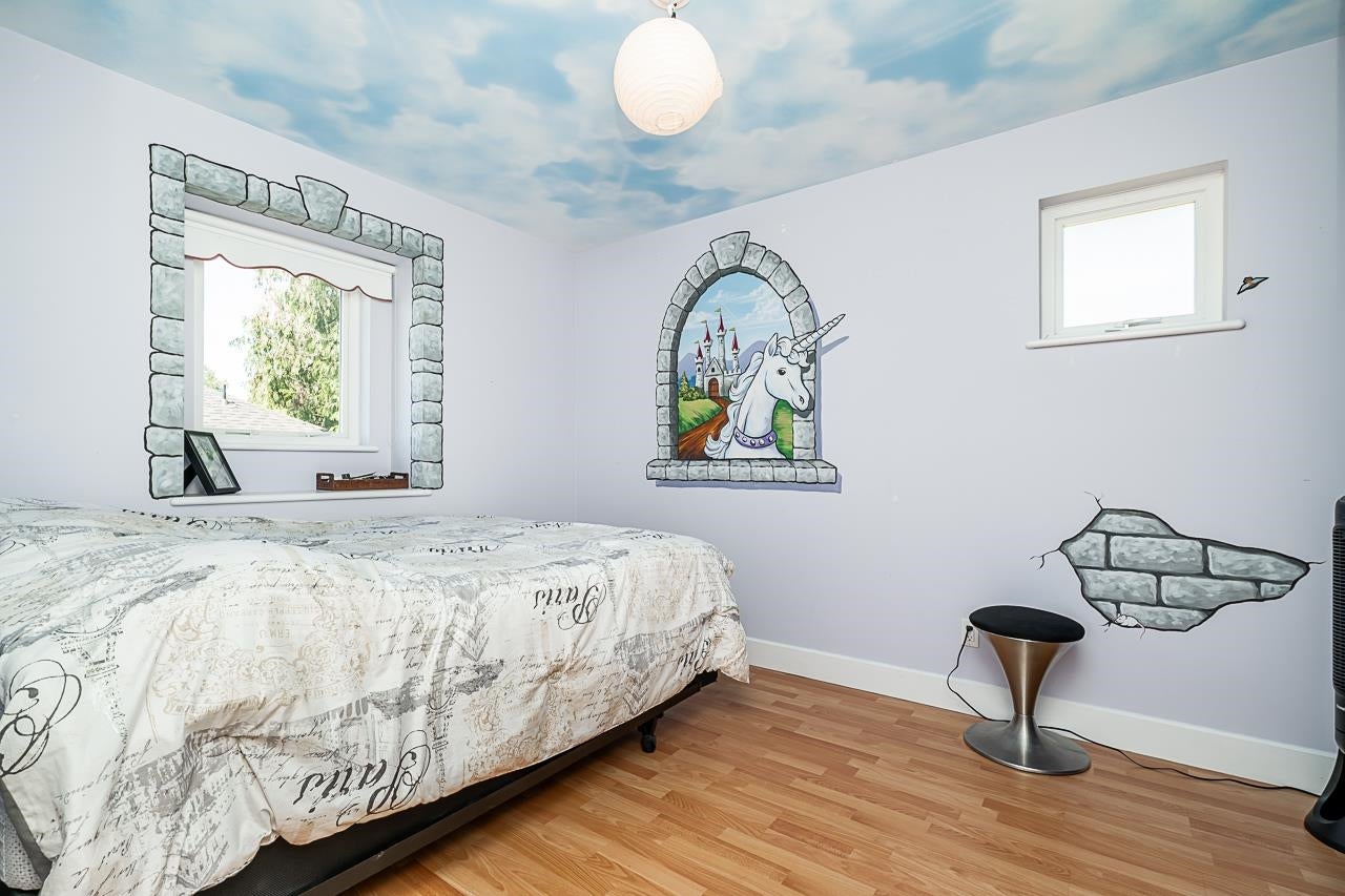 767 Edgar Avenue - Coquitlam West Single Family Residence for Sale, 4 Bedrooms (R3024827) #24